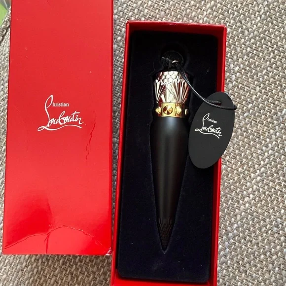 NWT Christian Louboutin Reno Velvet Matte Matte lipstick - Rouge Louboutin 001M - Picture 2 of 3